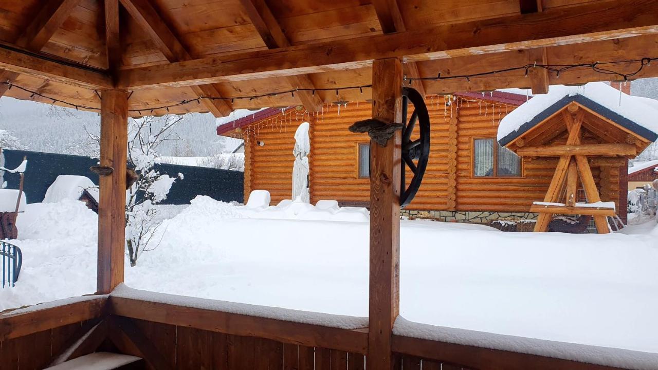 Cabana Alesia, Relaxare La Poalele Raraului Câmpulung Moldovenesc Buitenkant foto