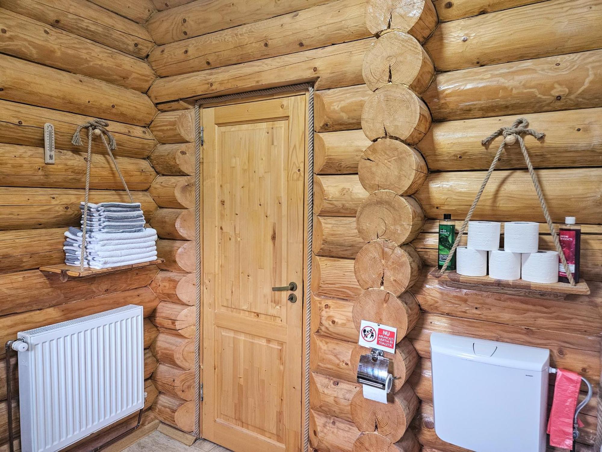 Cabana Alesia, Relaxare La Poalele Raraului Câmpulung Moldovenesc Buitenkant foto
